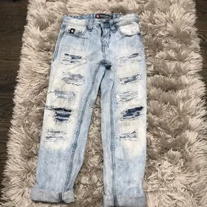 Light wash jeans with rips